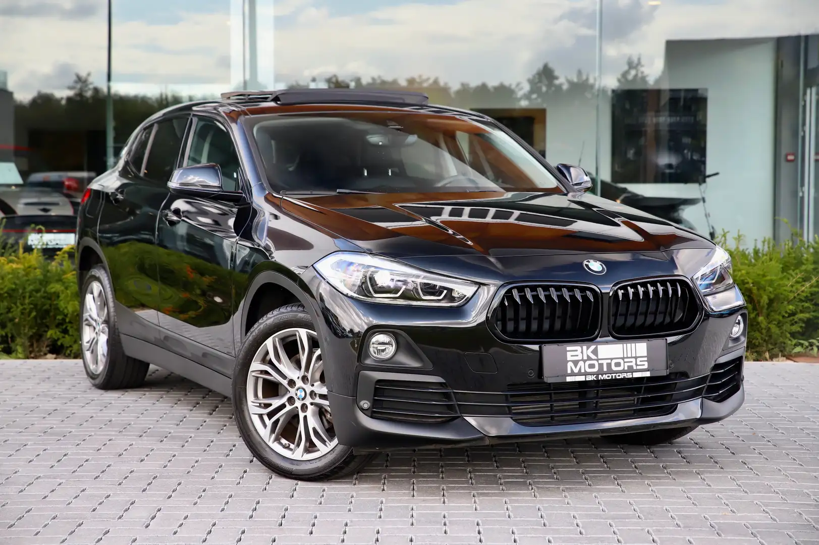 BMW X2 sDrive18i Aut. /PANO/CAMERA/LED/CRUISE/ONLY 3469KM Noir - 1