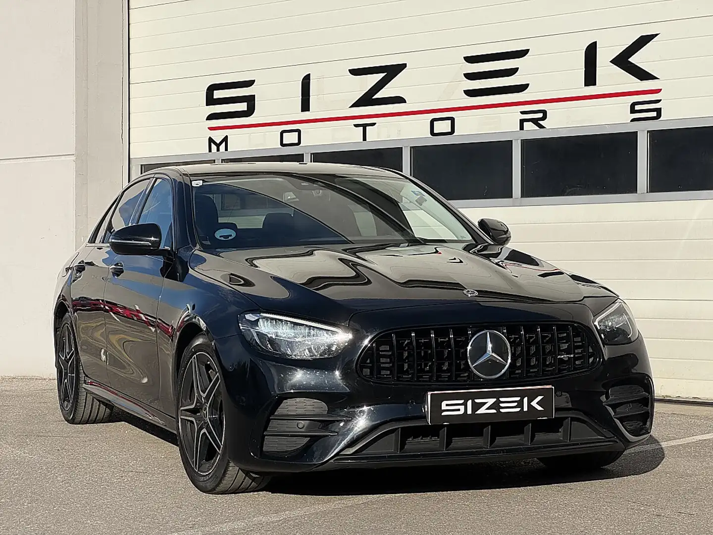 Mercedes-Benz E 200 d Aut.|E 53 AMG LOOK|WIDESCREEN|ACC|LED| Schwarz - 2