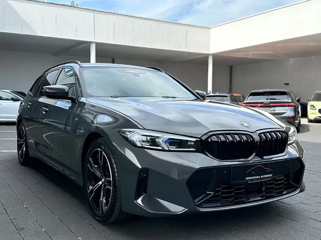 BMW 3 Series view 2