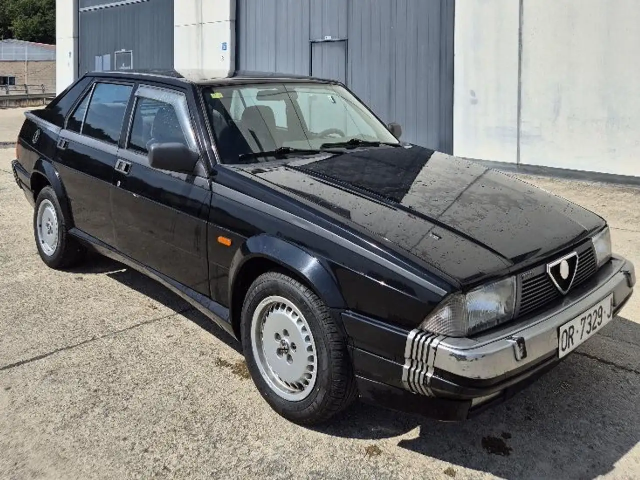 Alfa Romeo 75 3.0 America America, foto 1