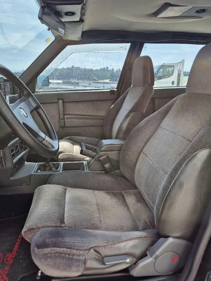Alfa Romeo 75 3.0 America America, foto 11