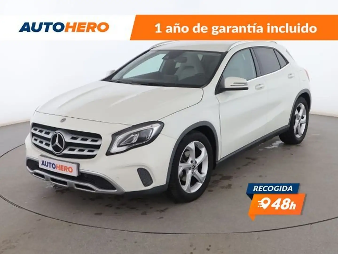 Mercedes-Benz GLA 200 200d Blanc - 1