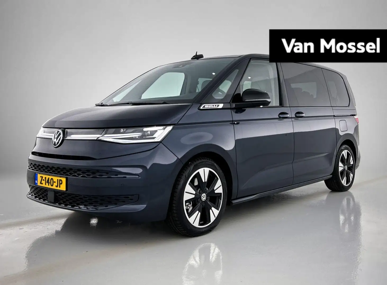 Volkswagen T7 Multivan 1.4 eHybrid L1H1 Style | SoH 99,5% | 7-Personen | Blauw - 1