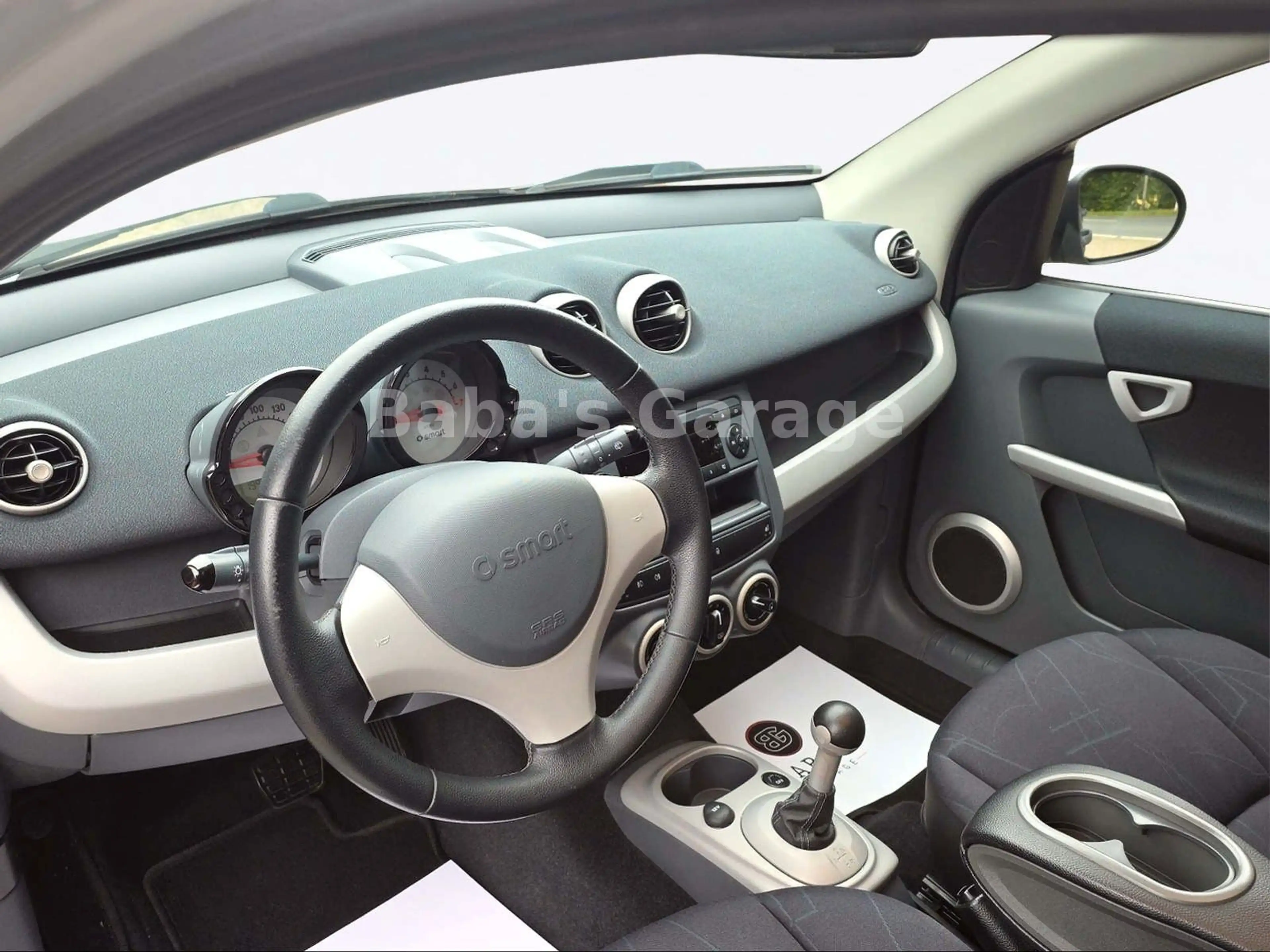 smart forFour Aut. Klima Panorama SHZ ALU — photo 13