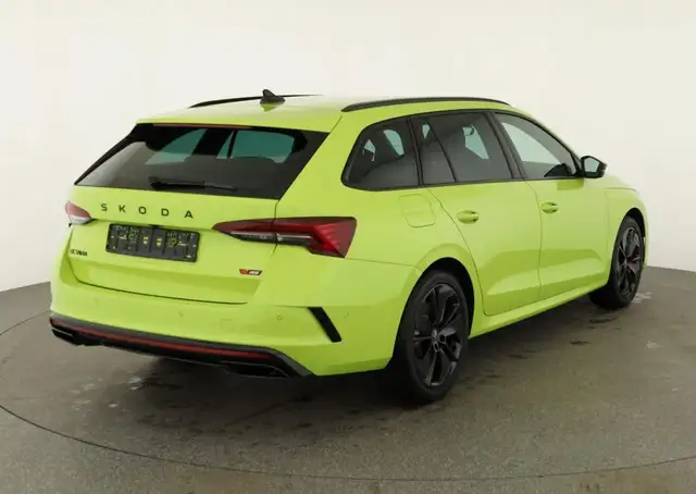 Skoda Octavia Combi 2.0 TSI 195 kW RS DSG, AHK, Navi, Matrix,... Ansicht 2