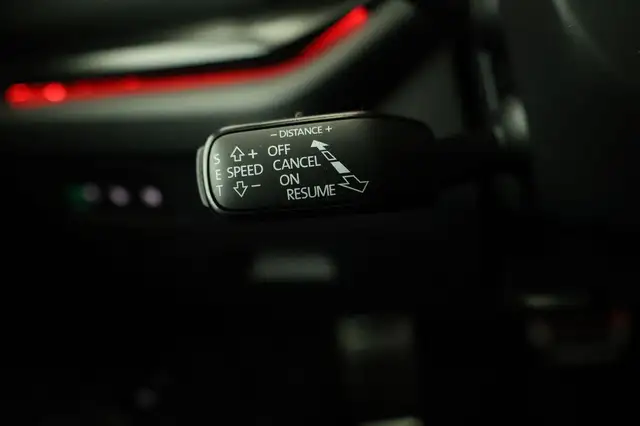 Skoda Octavia Combi 2.0 TSI 195 kW RS DSG, AHK, Navi, Matrix,... Ansicht 9