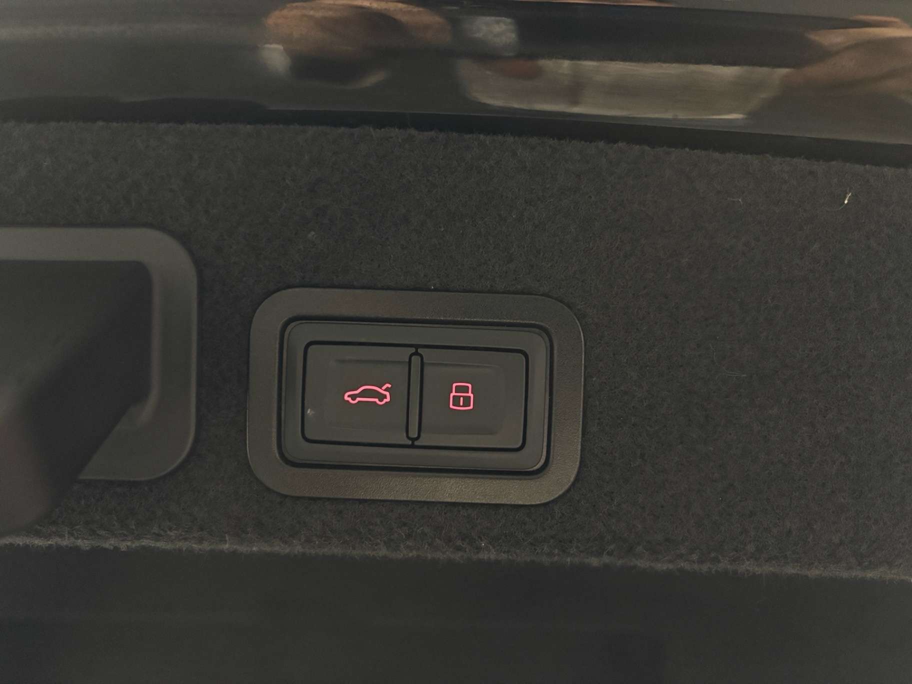 2016 Audi A6 Quattro 2.0T Technik thumb 19