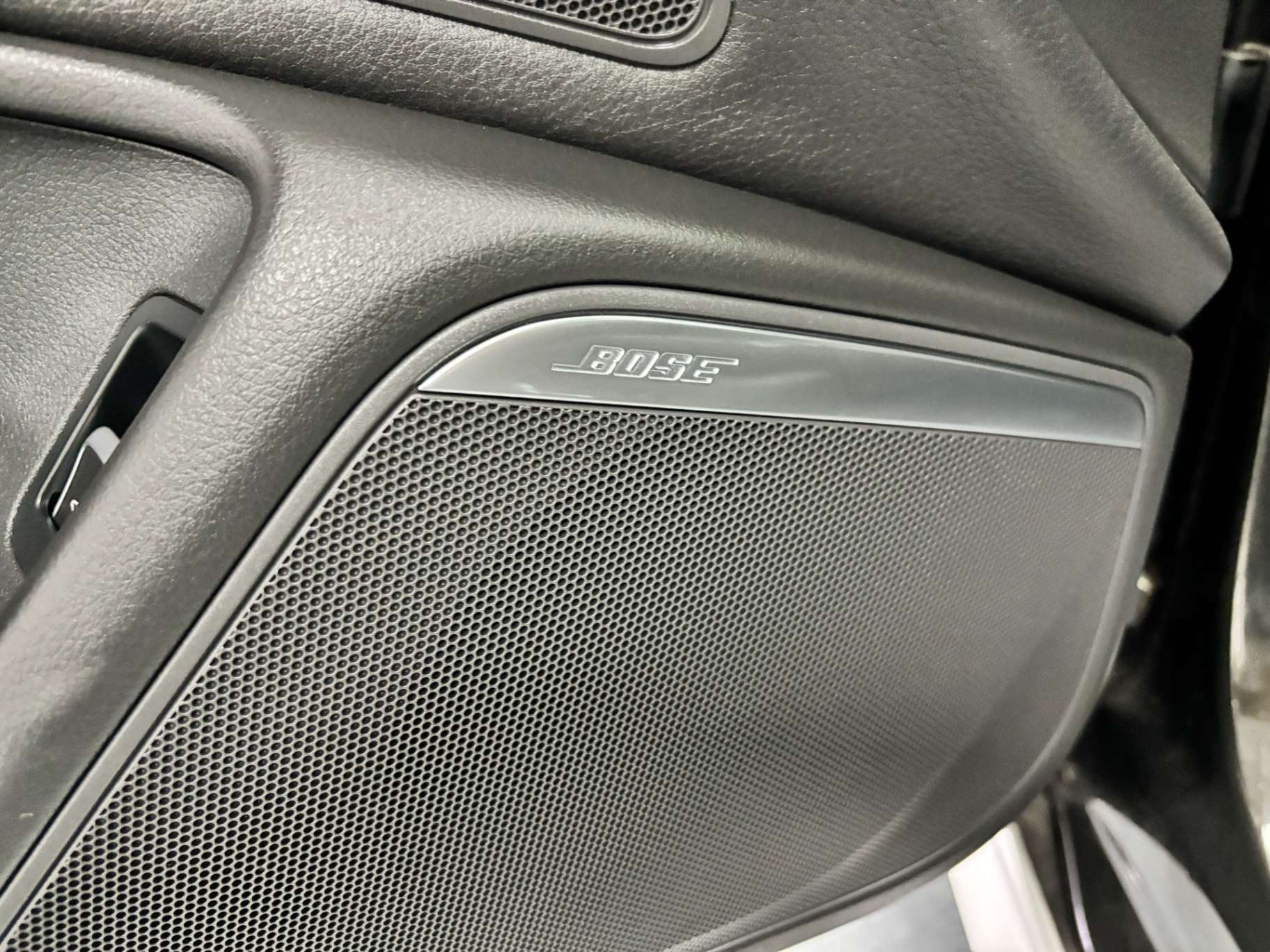 2016 Audi A6 Quattro 2.0T Technik thumb 10