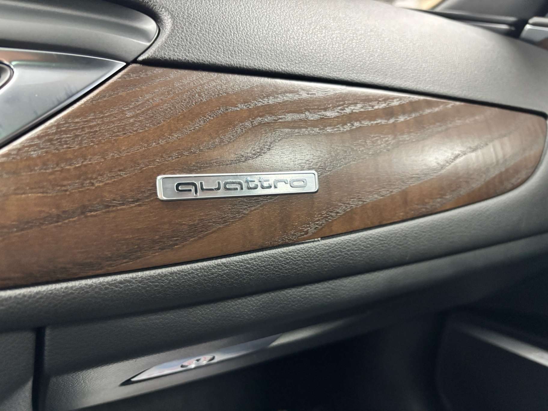2016 Audi A6 Quattro 2.0T Technik thumb 36