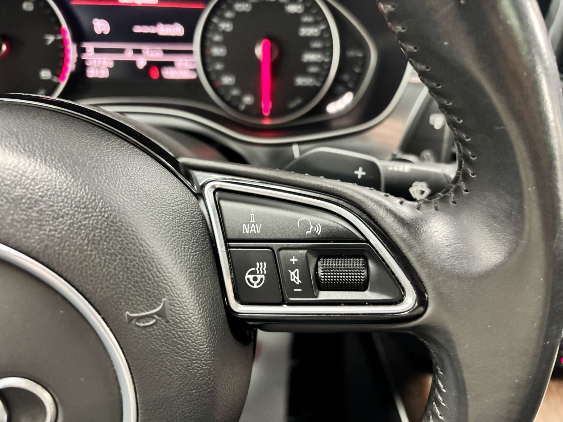 2016 Audi A6 Quattro 2.0T Technik thumb 27