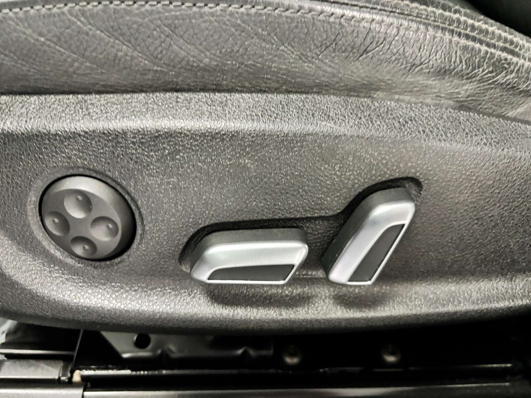2016 Audi A6 Quattro 2.0T Technik thumb 13