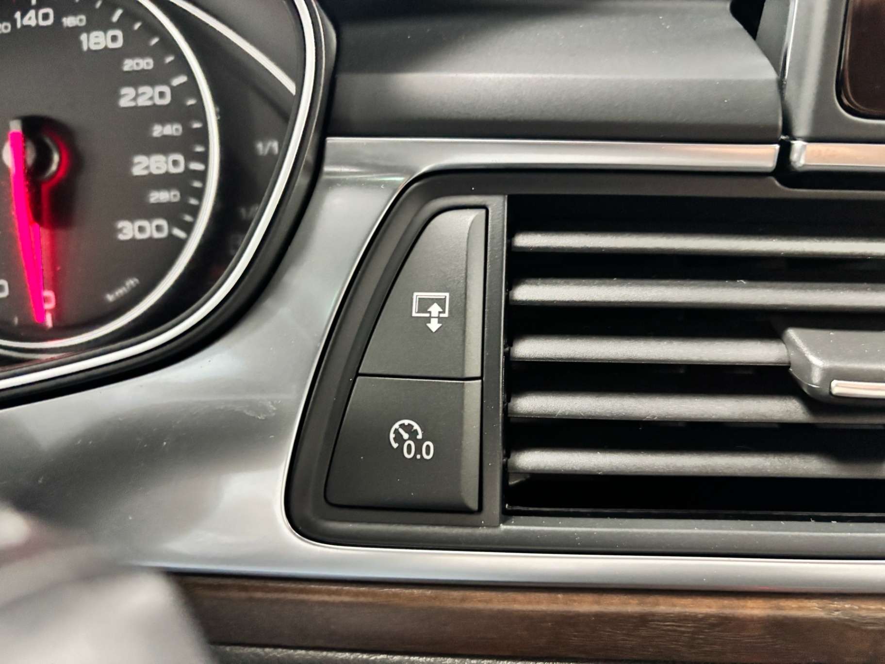 2016 Audi A6 Quattro 2.0T Technik thumb 25