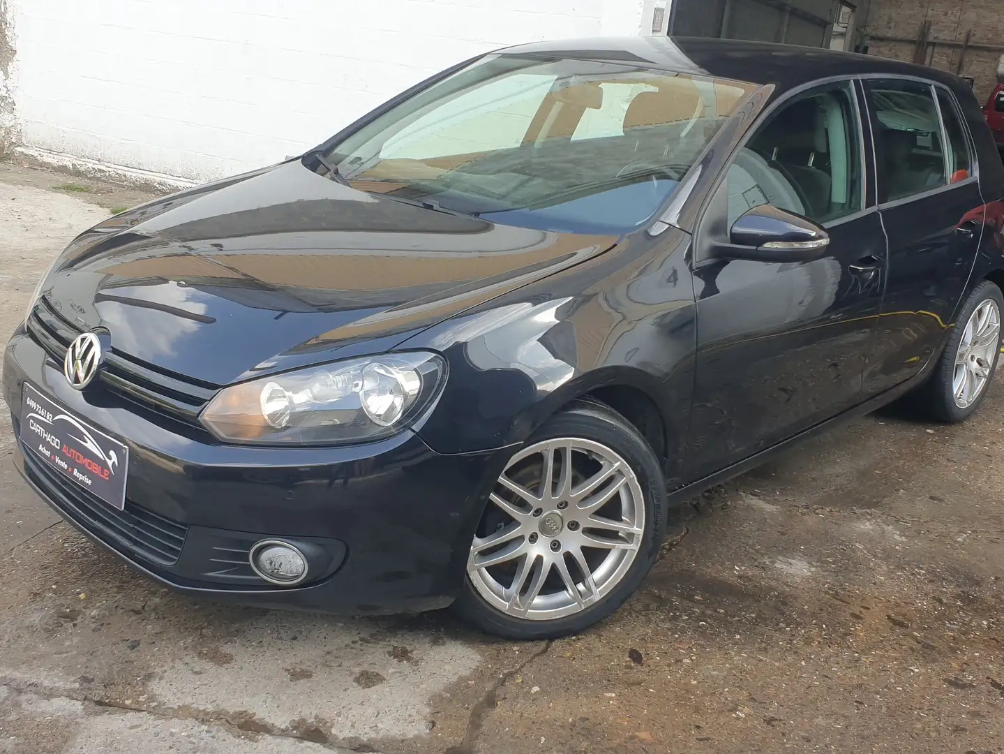 Volkswagen Golf 1.6 CR TDi Trendline DPF Noir - 2