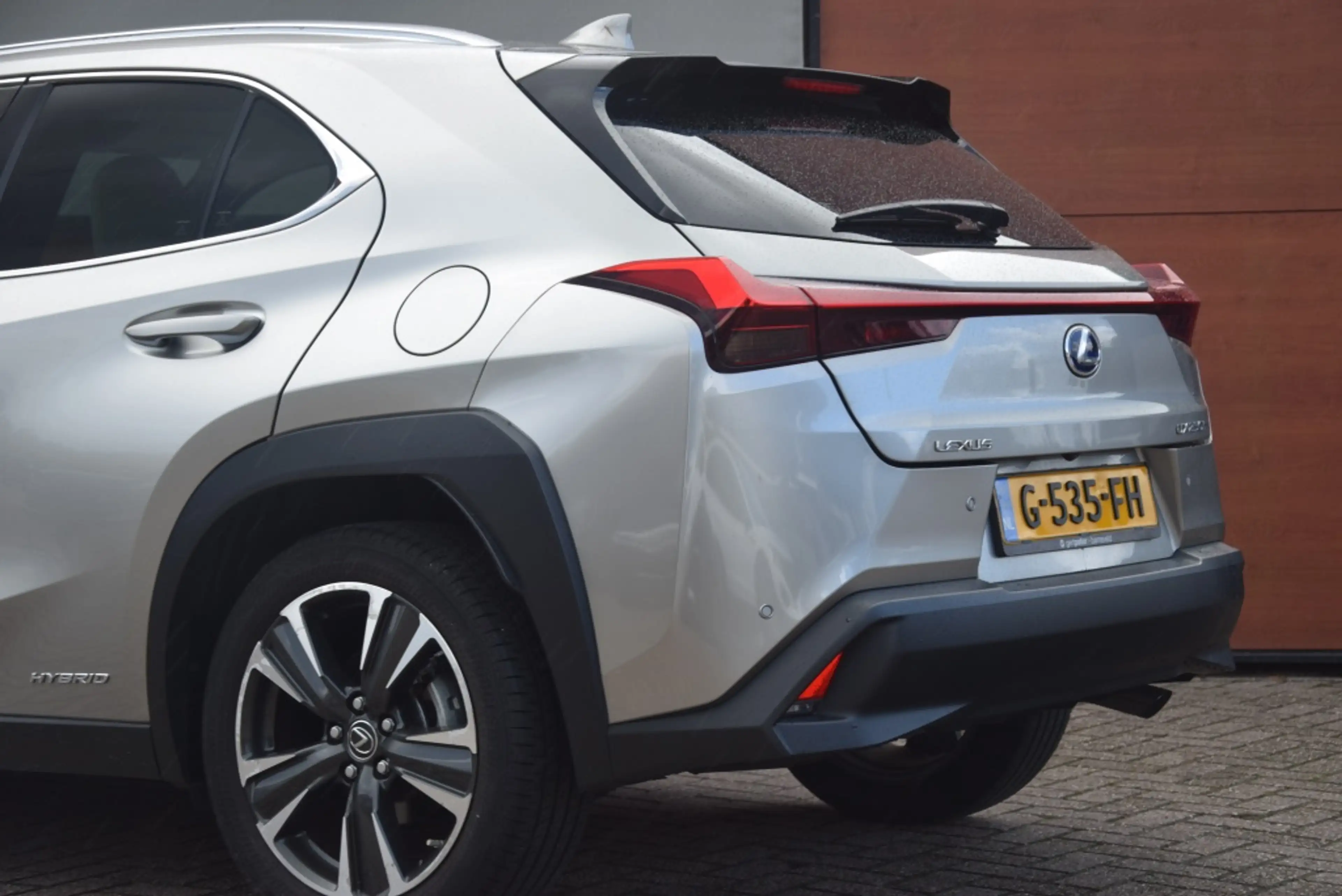 Lexus UX 250h Executive Line + President Pack/Mark Levinson/Deal — photo 12