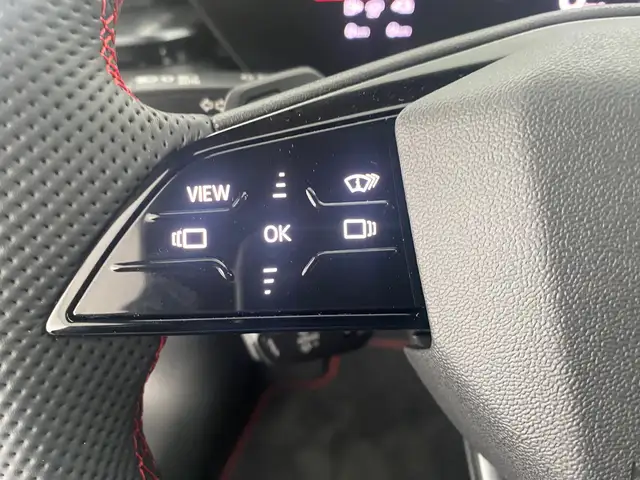 Audi A6 view 14