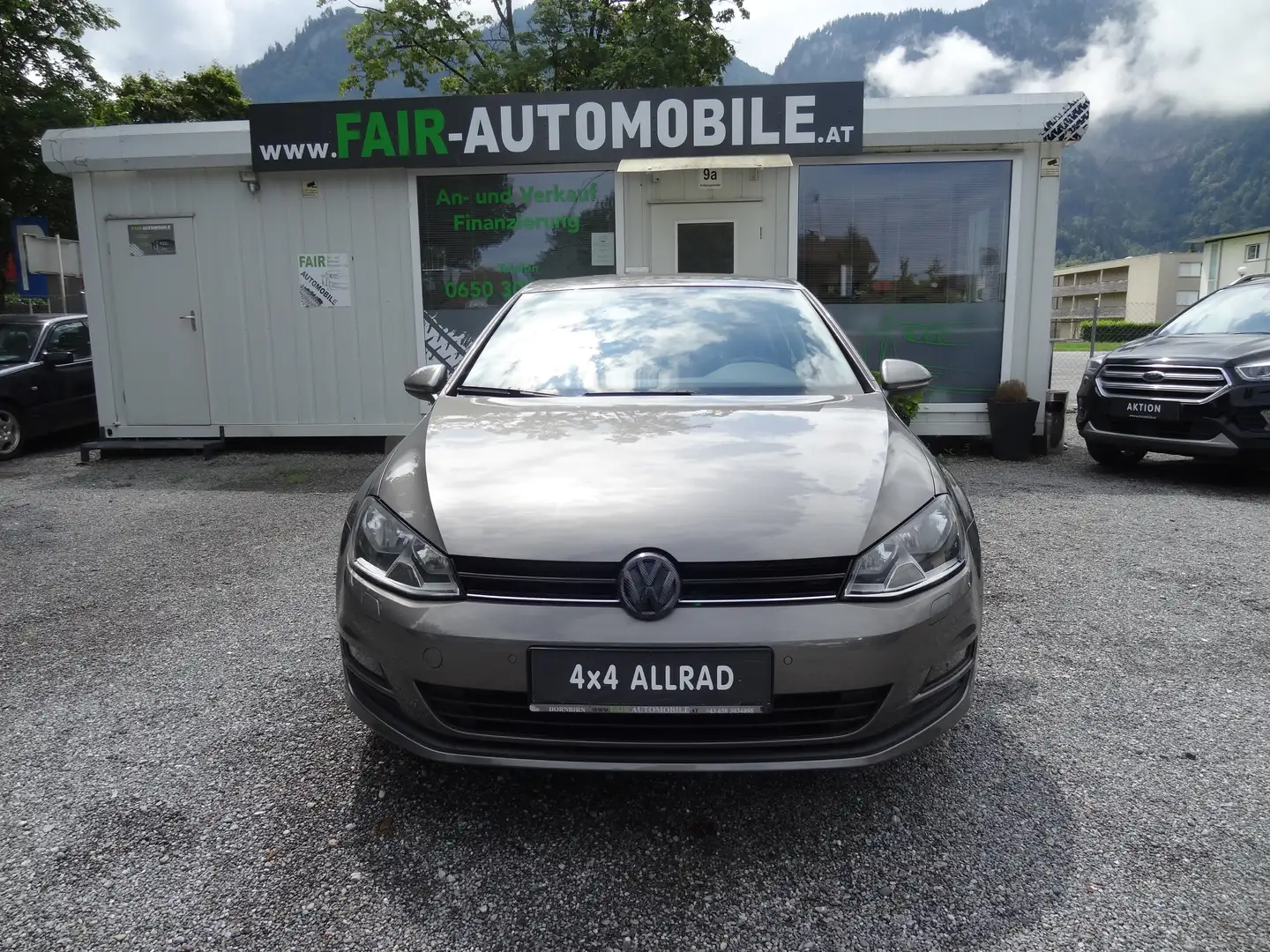 Volkswagen Golf Rabbit 1,6 BMT TDI 4Motion Gris - 2