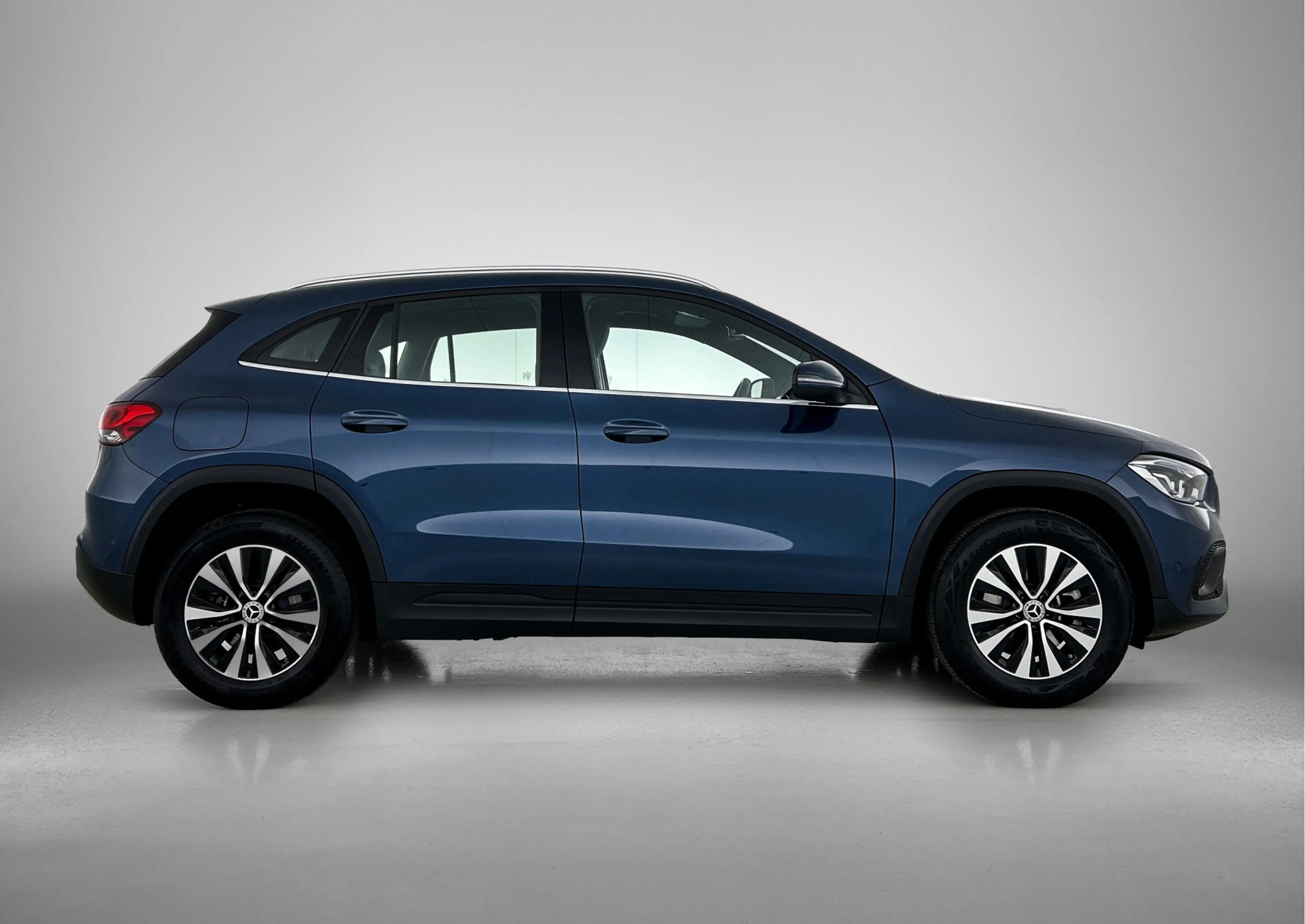 Mercedes-Benz GLA 250 e Plug-In Hybride | Trekhaak | Achteruitrijcamera — photo 13