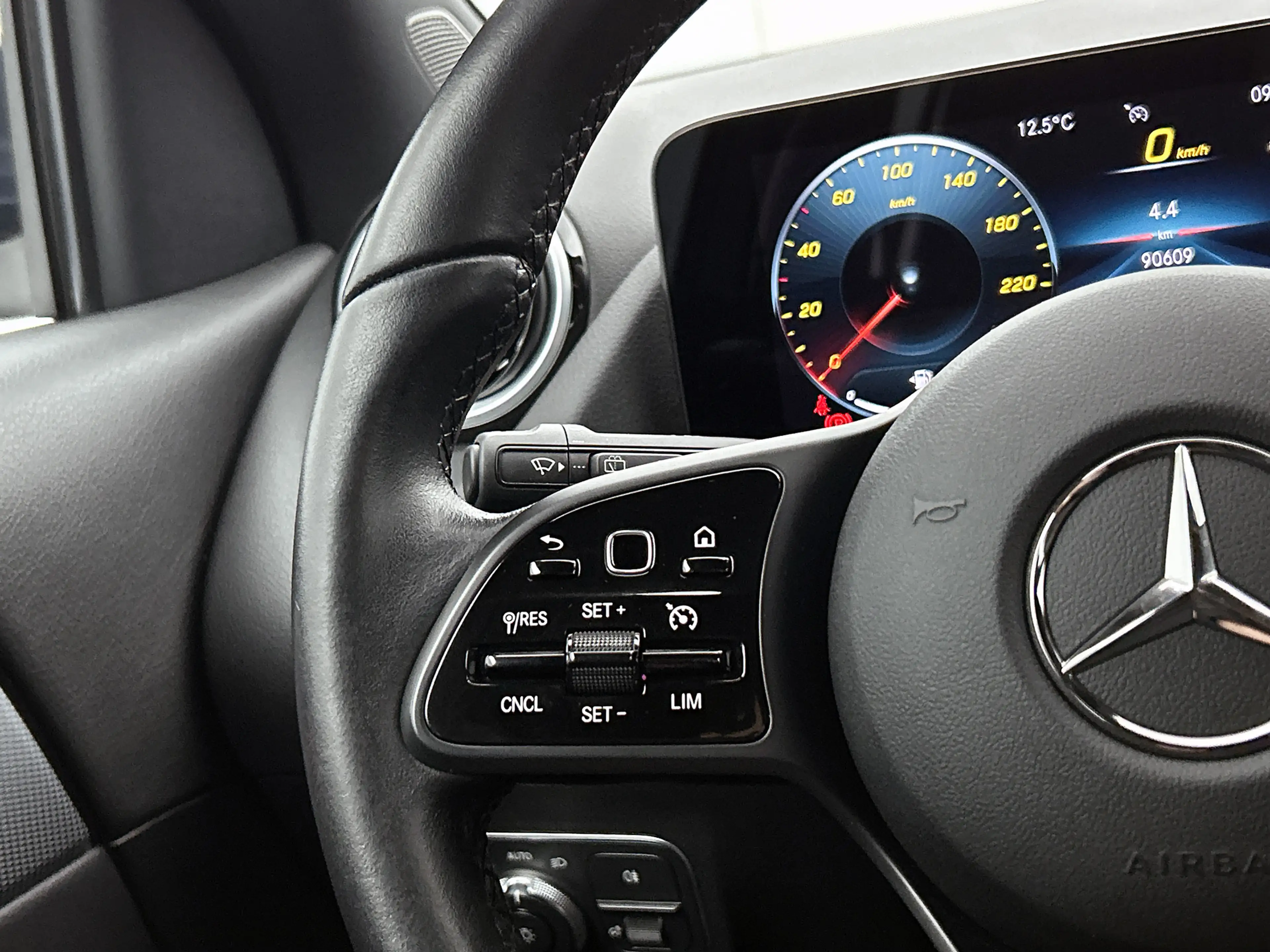Mercedes-Benz GLA 250 e Plug-In Hybride | Trekhaak | Achteruitrijcamera — photo 14