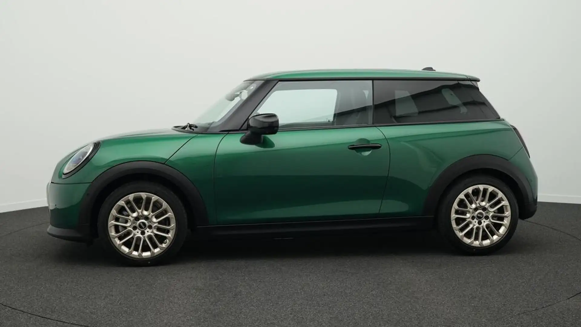 MINI Cooper C Favoured Trim Grün - 2