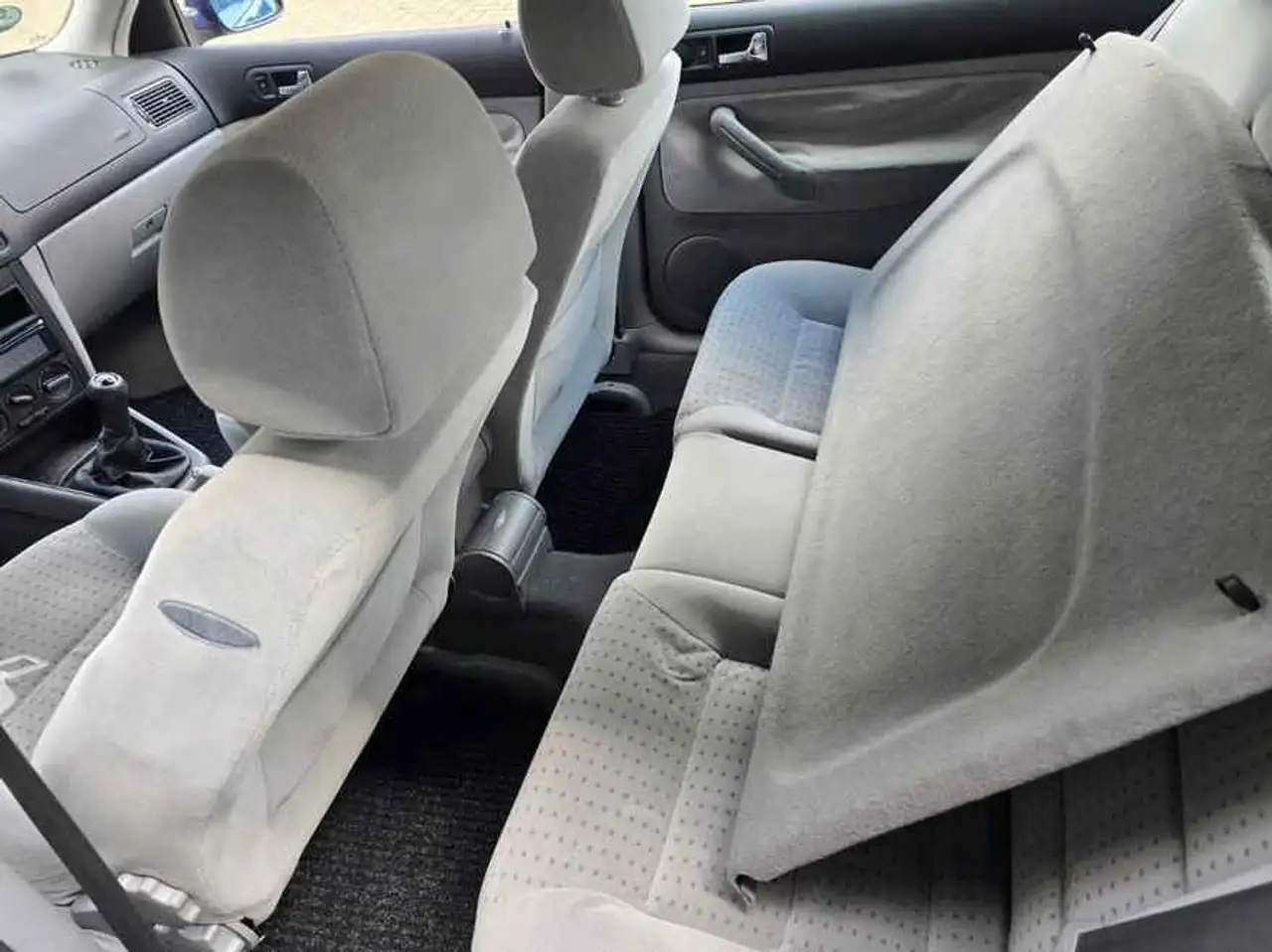 Volkswagen Golf 4 1.6 Benzin, foto 3