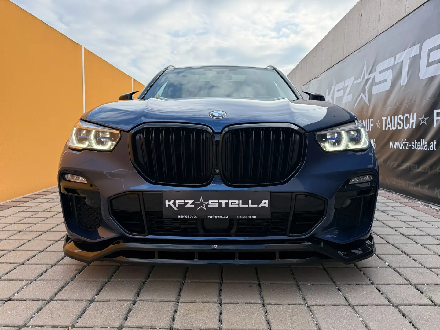 BMW X5 xDrive 40i M-Perf AGA/Luft/Pano-SkyLounge/B58/ Bleu - 2