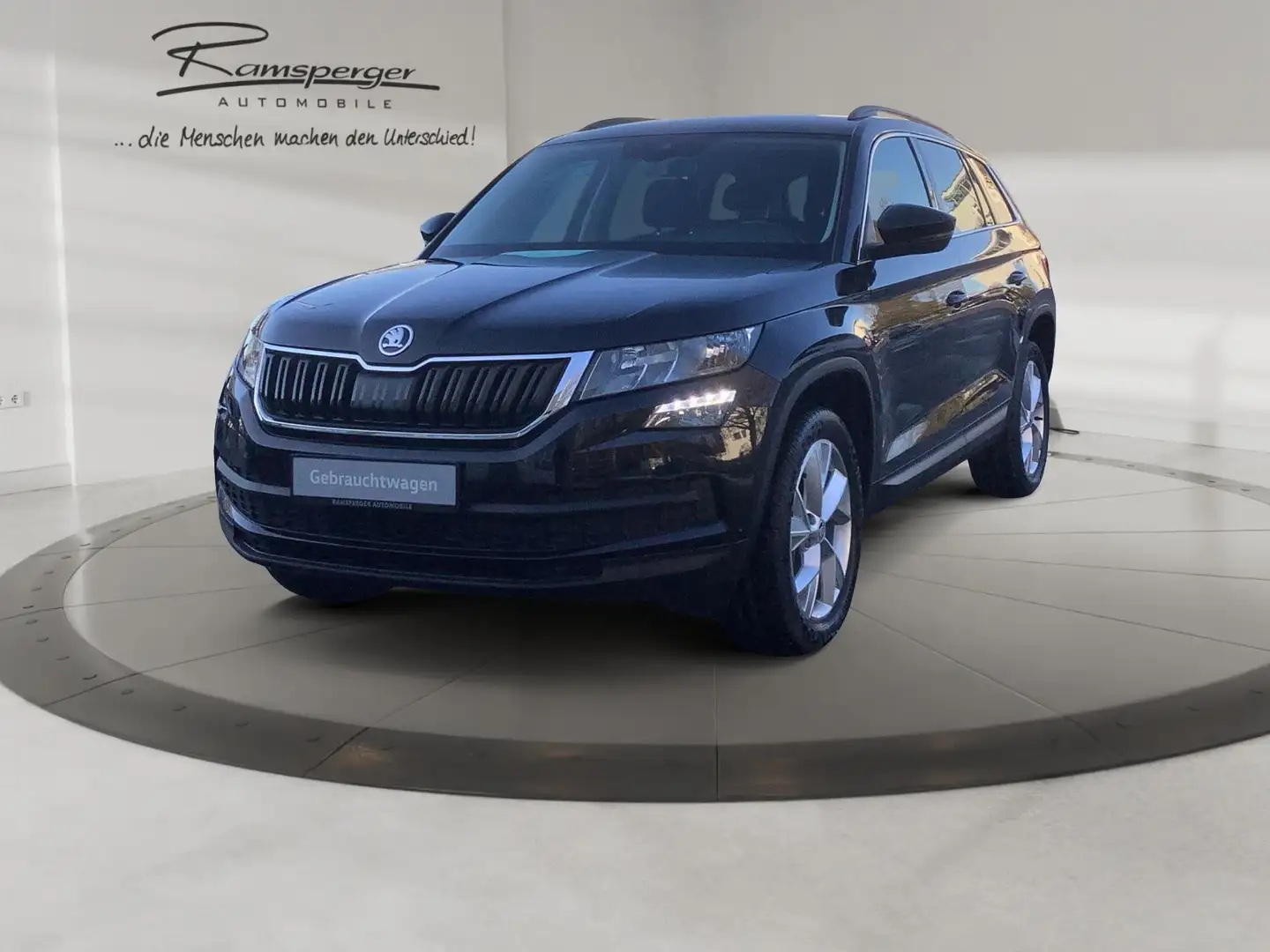 Skoda Kodiaq 2.0 TSI DSG Ambition 4x4 AHK GRA Standh. Schwarz - 2