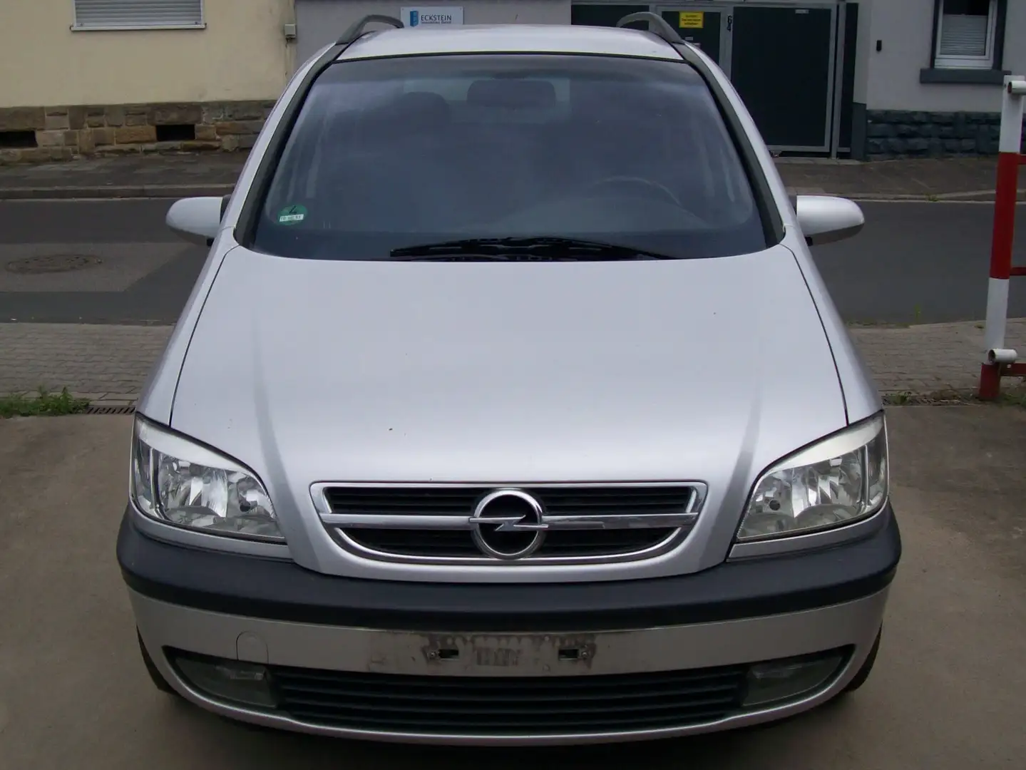 Opel Zafira Basis - 1