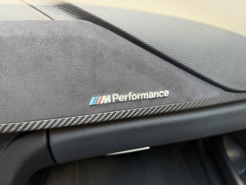 BMW 340 i xDrive M Performance Panorama ACC Head-Up — photo 11