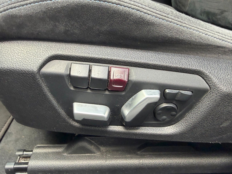 BMW 340 i xDrive M Performance Panorama ACC Head-Up — photo 19