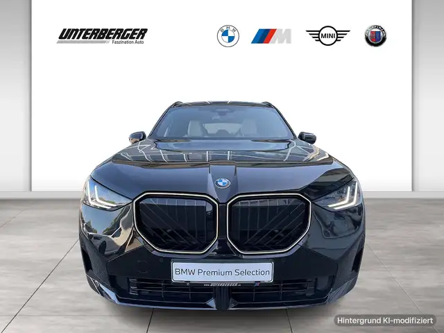 BMW X3 view 2