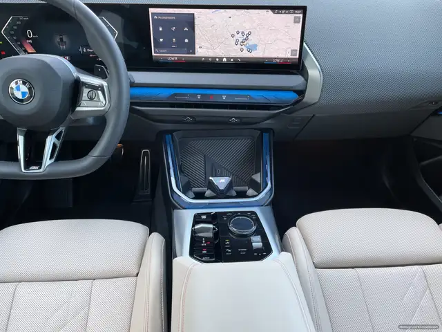 BMW X3 view 7
