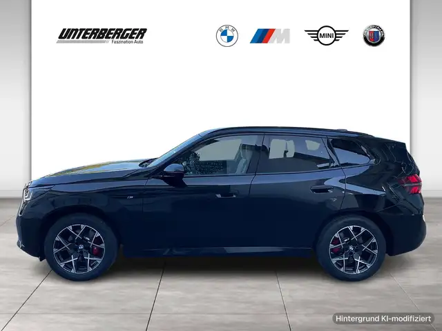 BMW X3 view 3