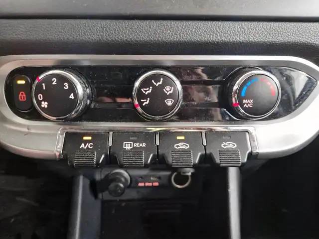 Kia Rio view 13