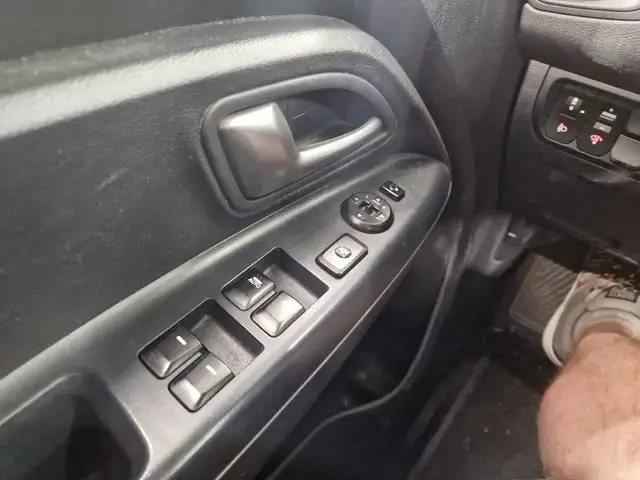 Kia Rio view 16