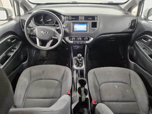 Kia Rio view 8