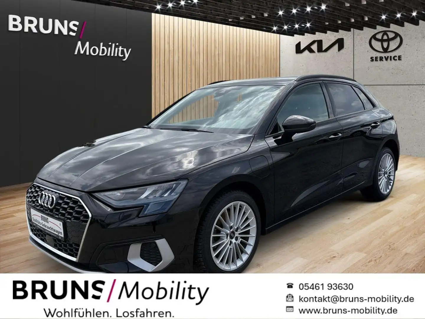 Audi A3 40 TFSle PHEV Sportback S tronic Schwarz - 1