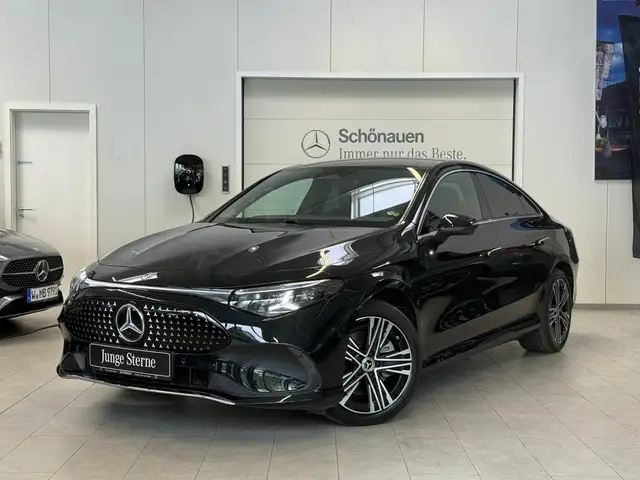 Mercedes-Benz CLA 250 + EQ DISTR+BURM3D+PANO+KEYLESS+MBEAM+HUD