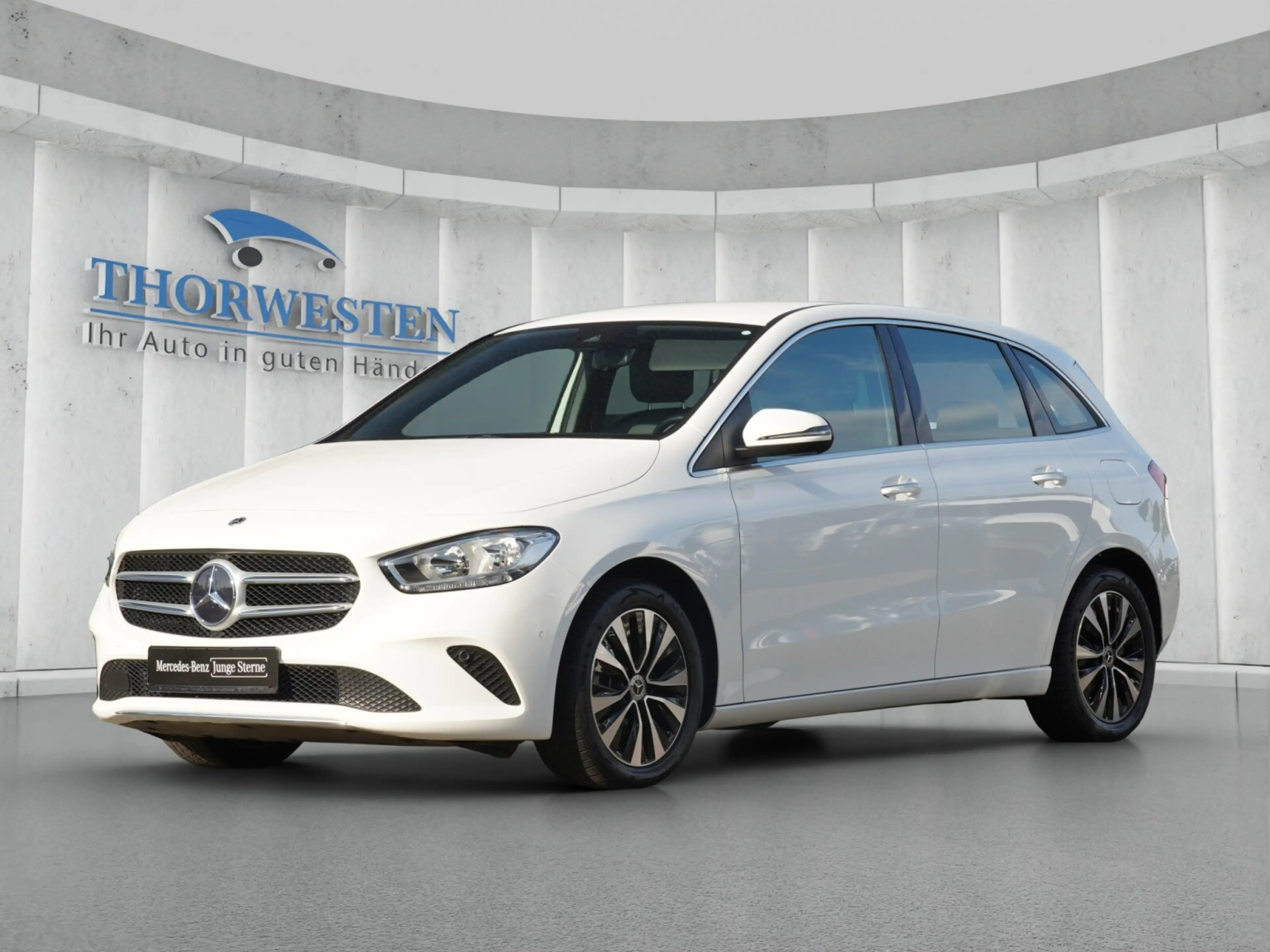 Mercedes-Benz B 250 B 250 e Progressive Keyless-Go LED Tempomat Hybrid — photo 3