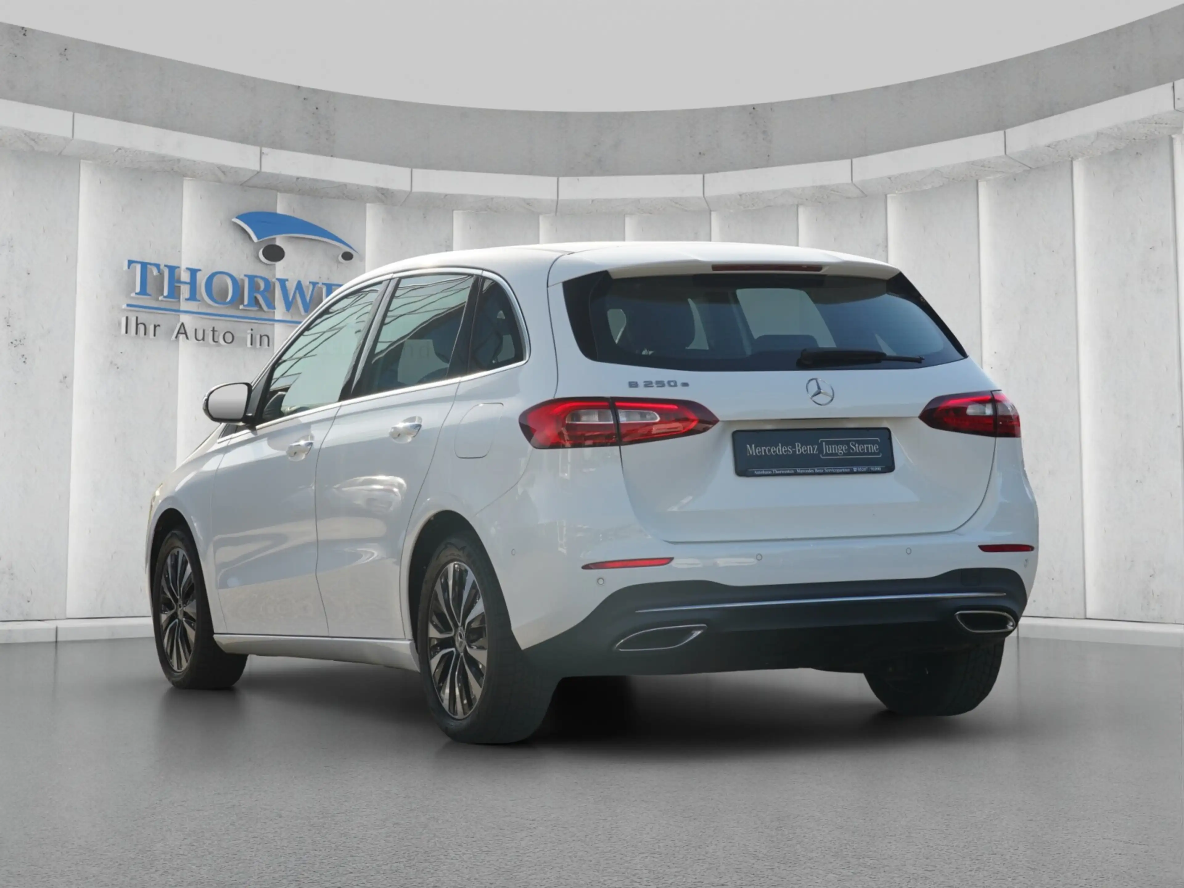 Mercedes-Benz B 250 B 250 e Progressive Keyless-Go LED Tempomat Hybrid — photo 6