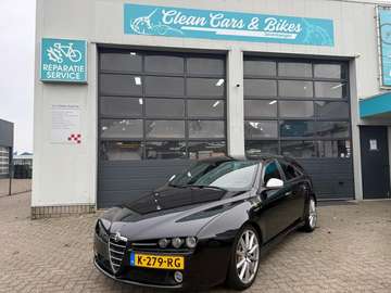 Sportwagon loopt 3 cilinders 3.2 JTS Q4 TI