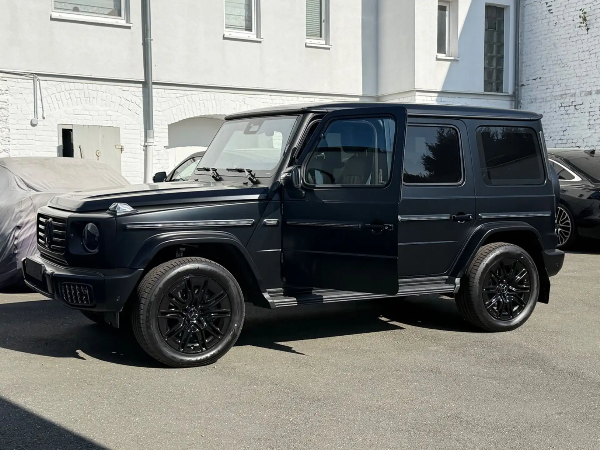 벤츠 G-Class G 500 2026 검정 사진 2