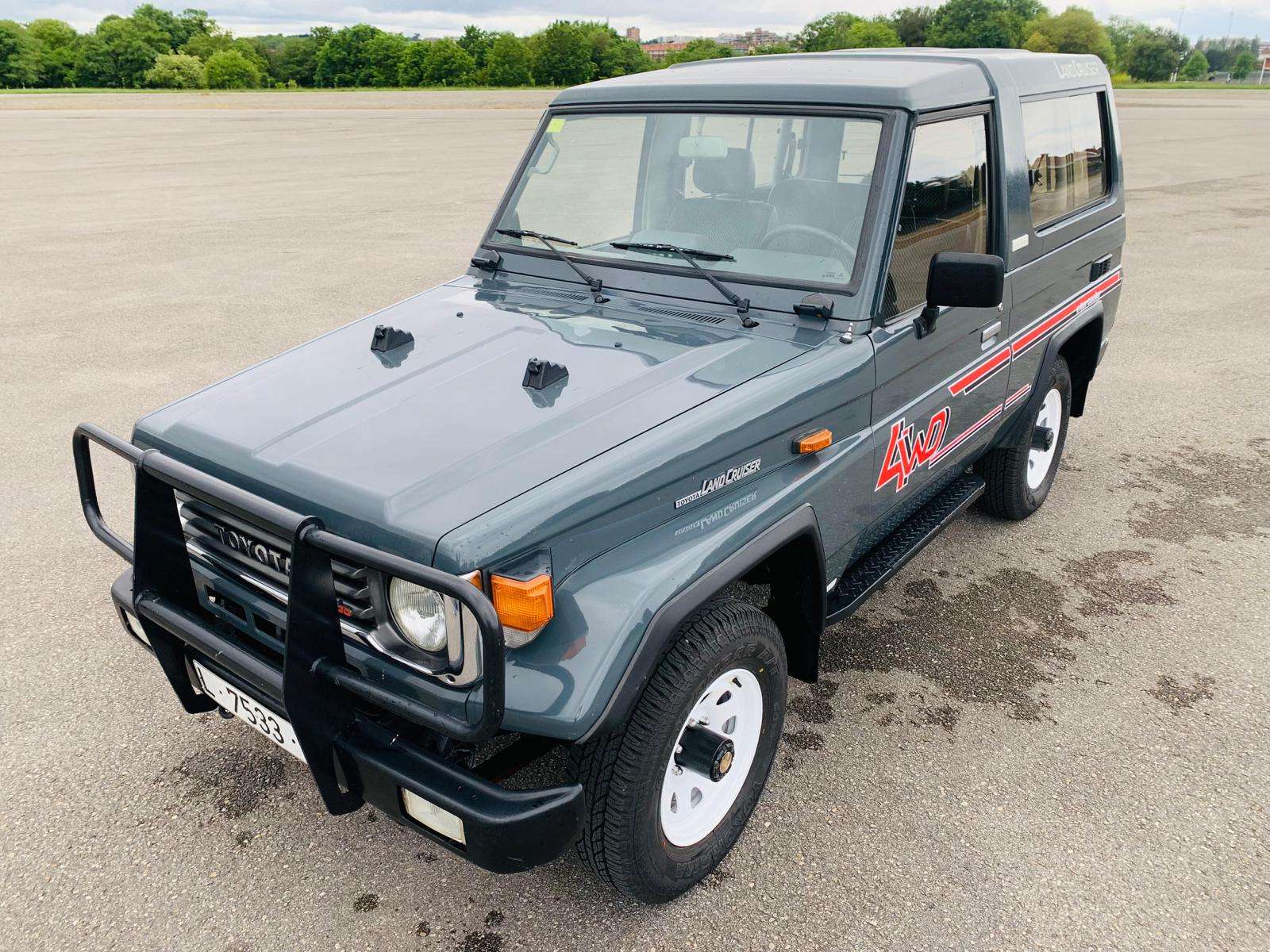 Toyota Land Cruiser LJ 73 250 TD - foto 1