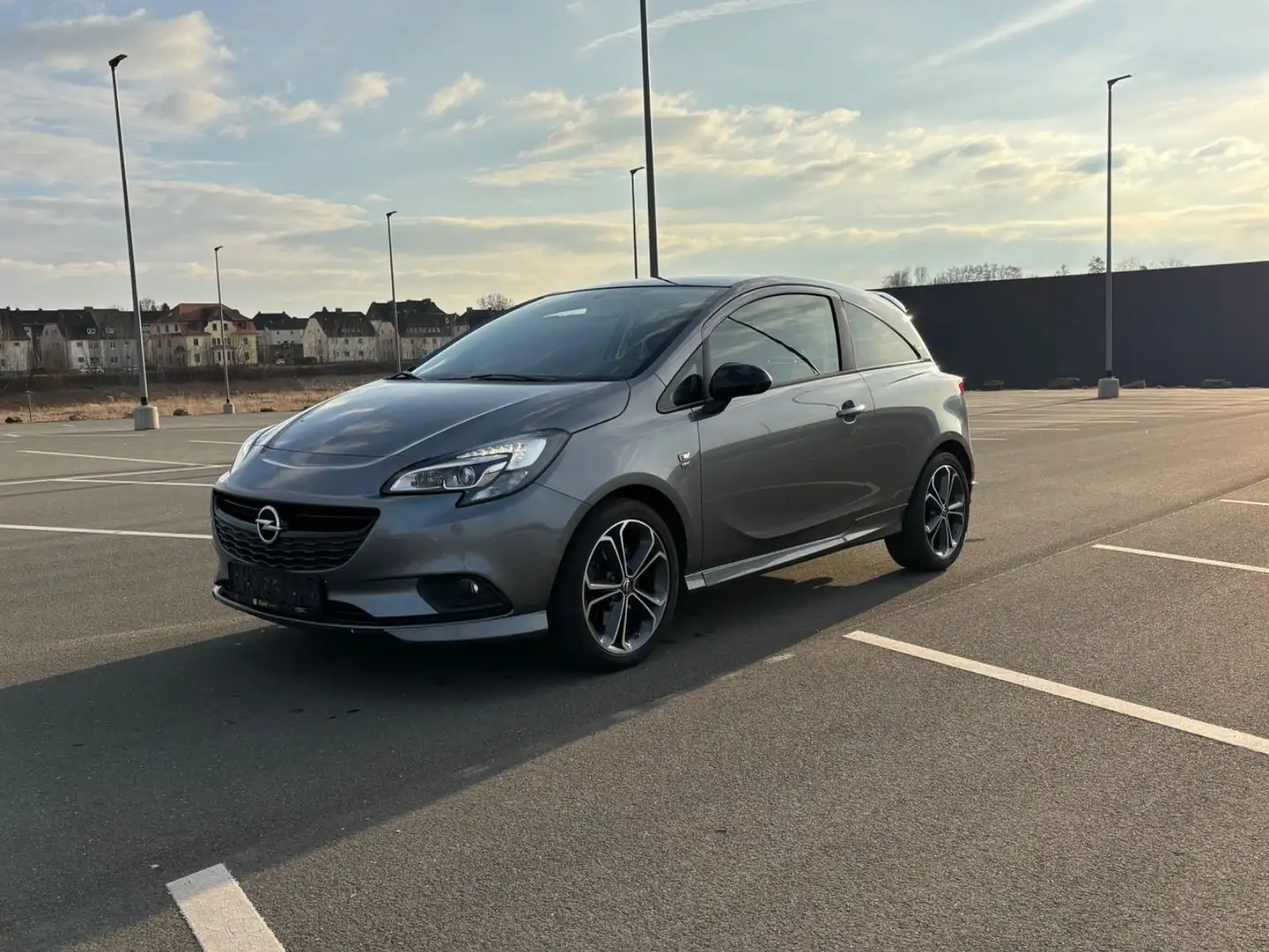 Opel Corsa E OPC Line Alu SHZ PDC ecoFlex Gris - 1