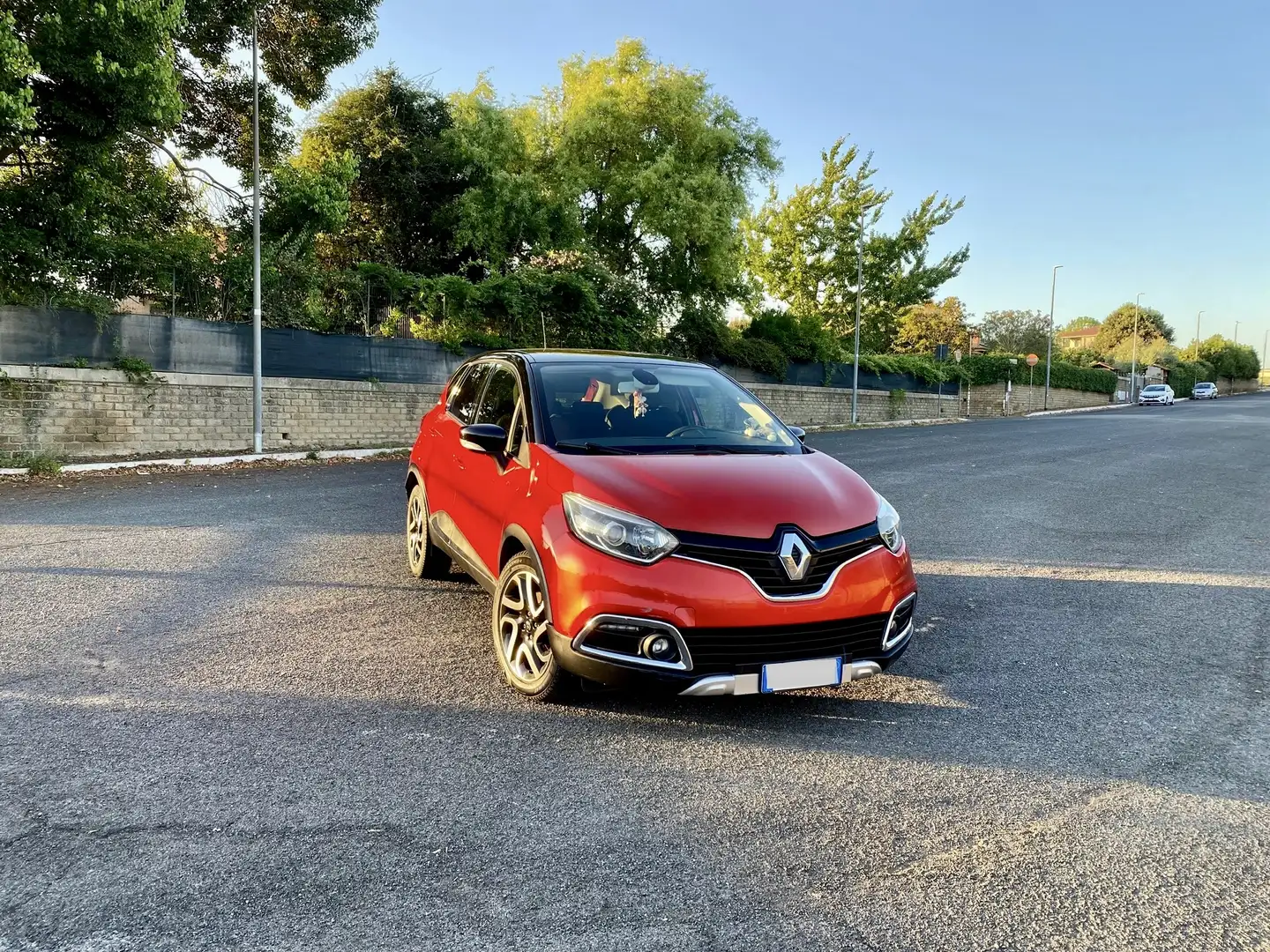 Renault Captur 1.5 dci Project Runway 90cv edc Rosso - 1