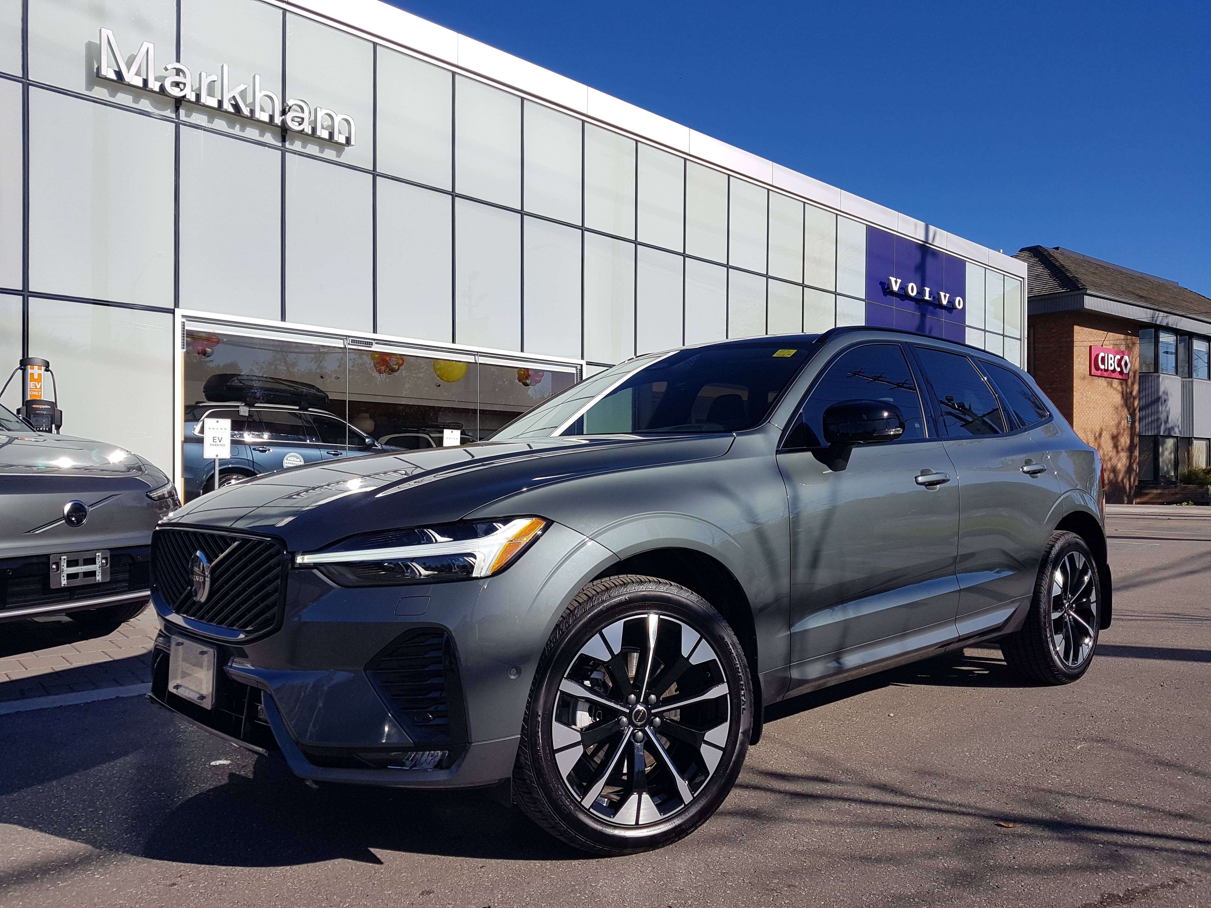 2026 Volvo XC60 B5 AWD Plus Dark Theme |CPO|OFF-LEASE|