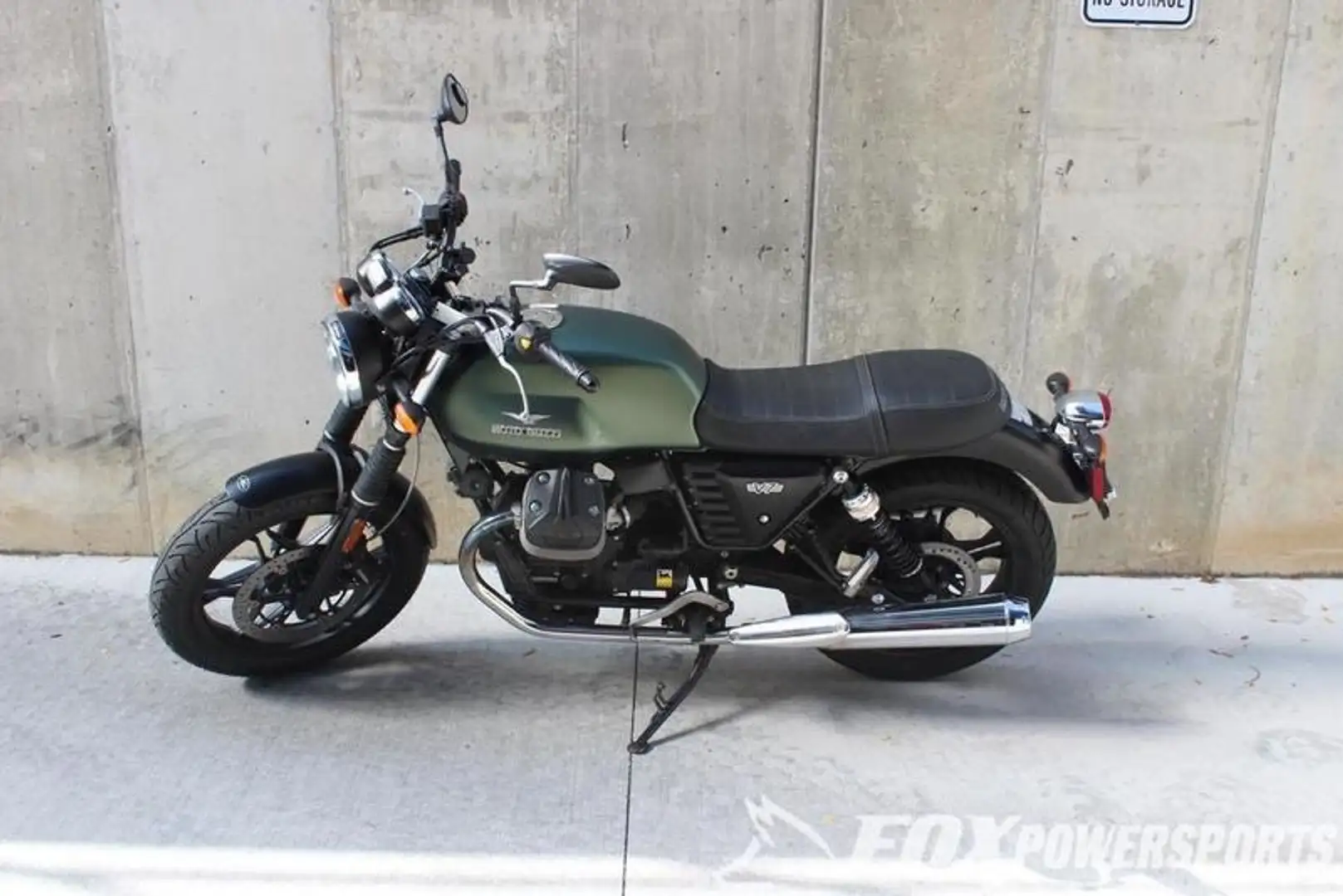 Moto Guzzi V 7 - 2