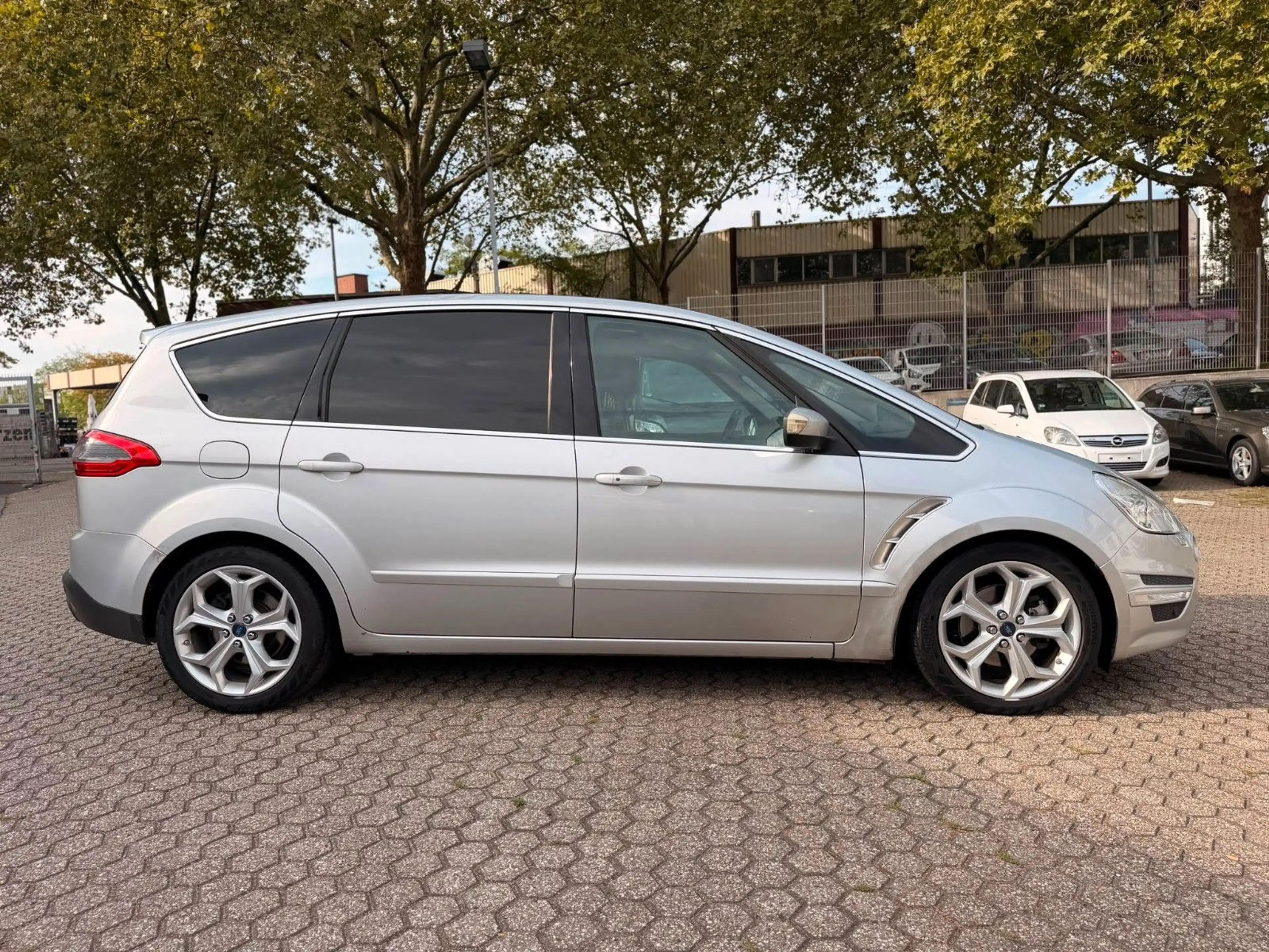Ford S-Max S-MAX  2.2 TDCi Titanium Automatik 7-Sitzer — photo 7