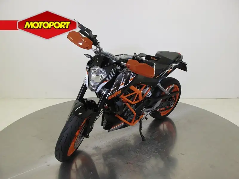 KTM 390 DUKE - foto 4