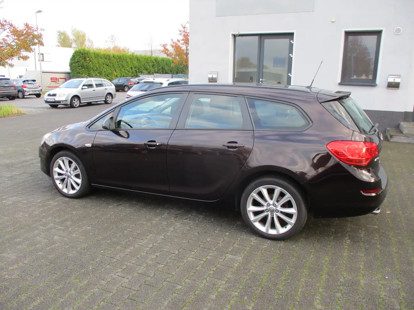Opel Astra Astra Sports Tourer 1.4 Turbo 18 Zoll Scheckheft Violett - 1