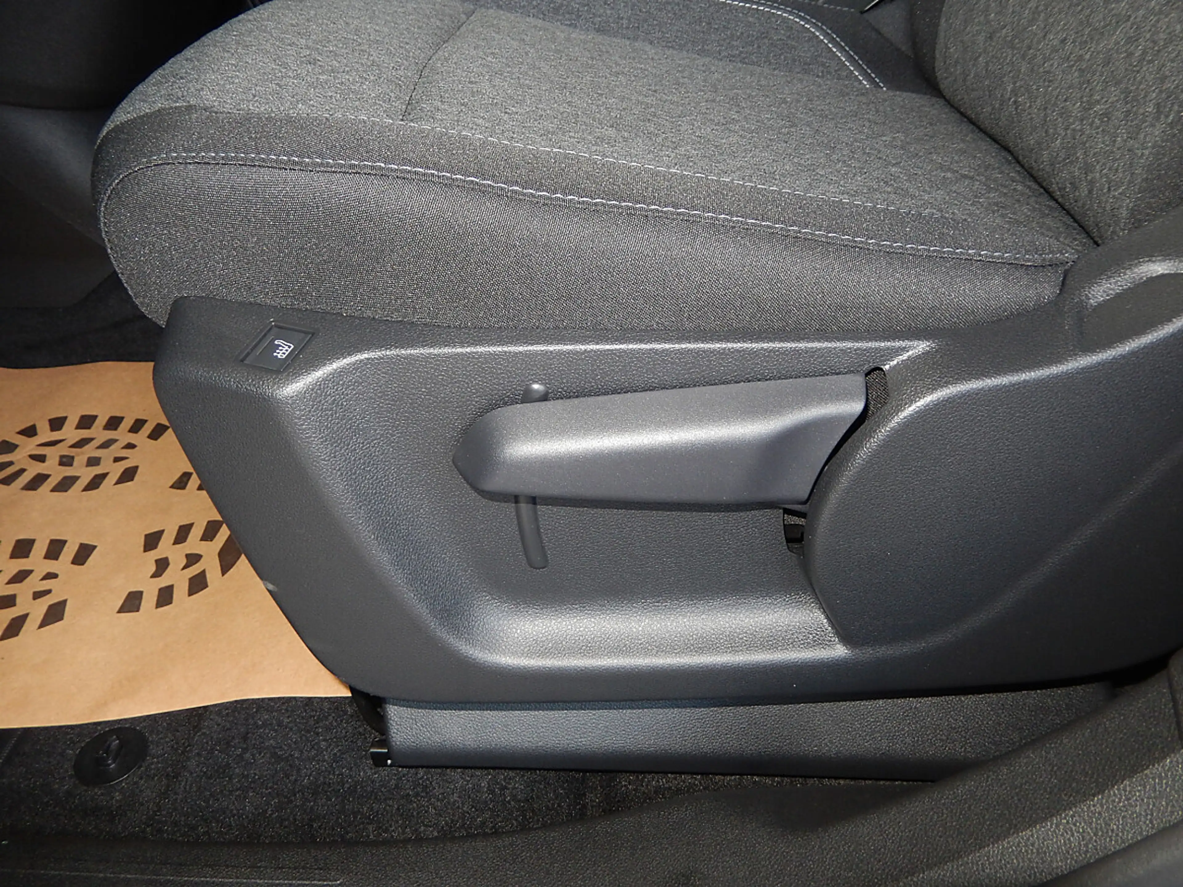 Opel Combo 1.5 Diesel XL GS Aut. — photo 11